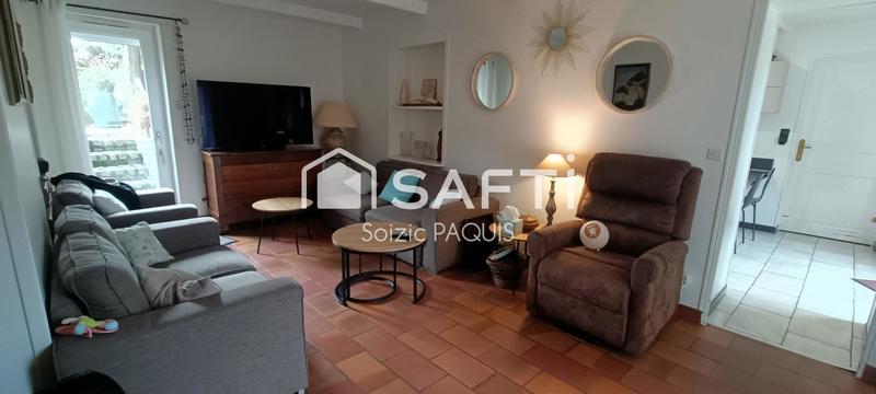 Maison - 225 m² - 7 pièces