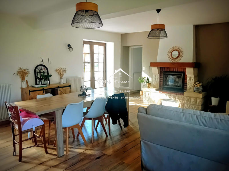 Maison ancienne - 180 m² - 5 pièces
