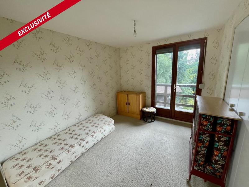 Maison traditionnelle - 130 m² - 7 pièces