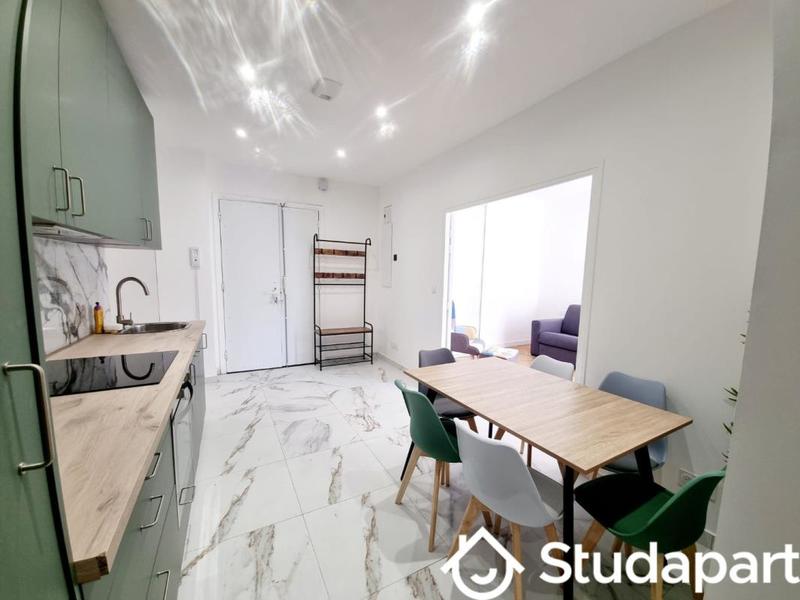 Chambre - 19 m² - 1 pièce