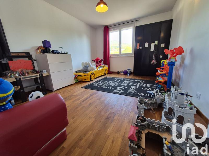 Maison - 312 m² - 6 pièces