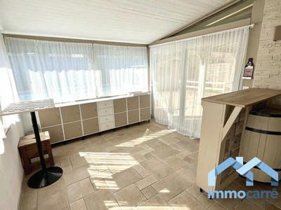 Maison traditionnelle - 142 m² - 7 pièces