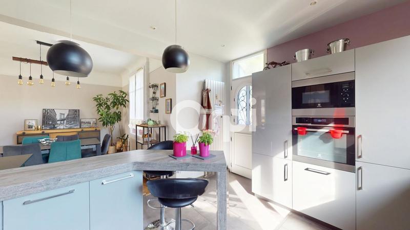 Maison - 108 m² - 4 pièces