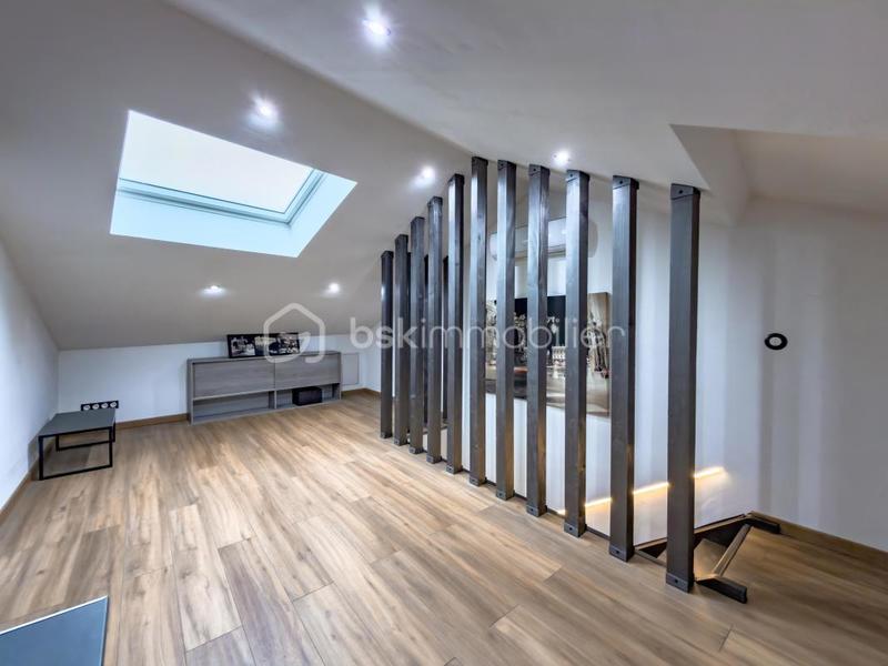 Maison ancienne - 200 m² - 8 pièces