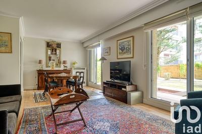 Appartement - 99 m² - 4 pièces