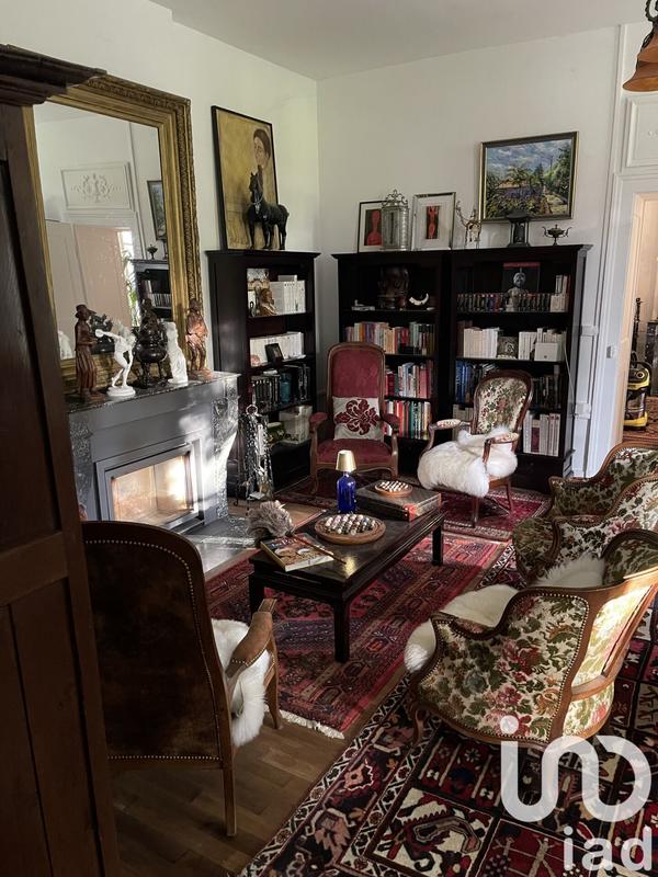 Château - 295 m² - 10 pièces