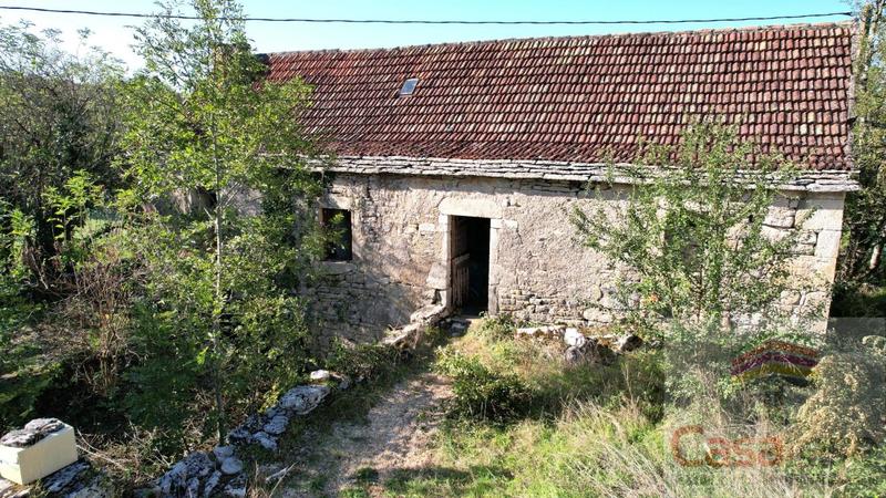 Maison - 148 m² - 2 pièces