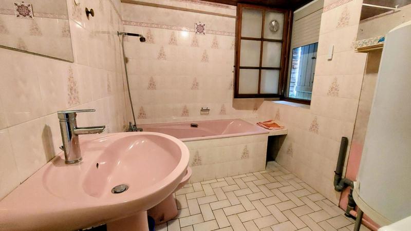 Maison - 94 m² - 4 pièces