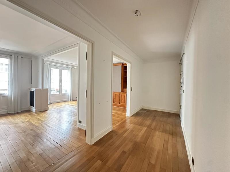 Appartement ancien - 108 m² - 5 pièces