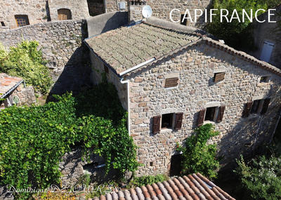 Maison - 100 m² - 3 pièces