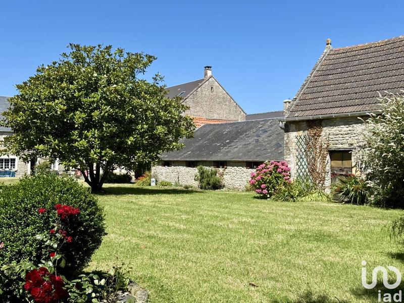 Maison - 496 m² - 14 pièces