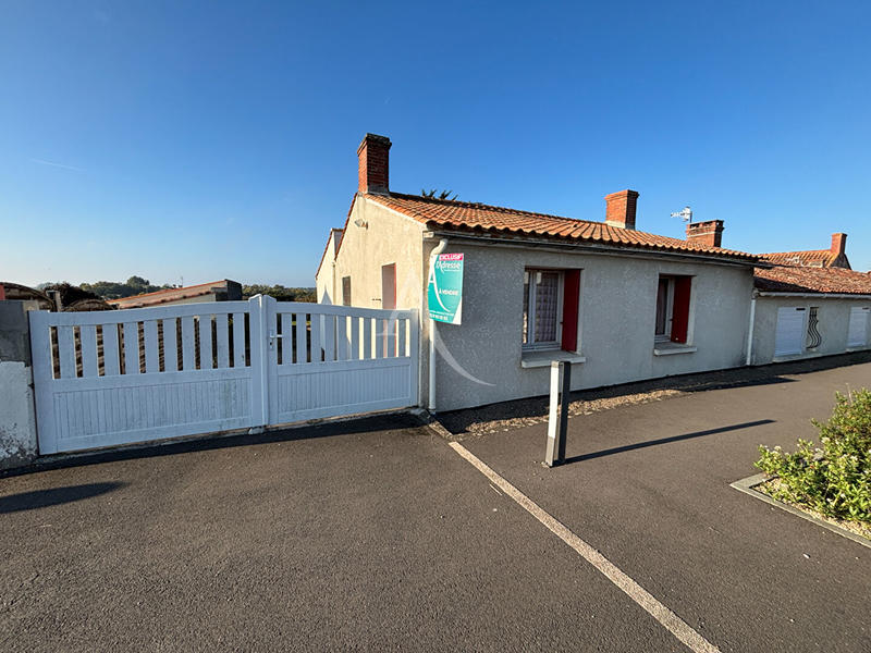 Maison - 85 m² - 3 pièces