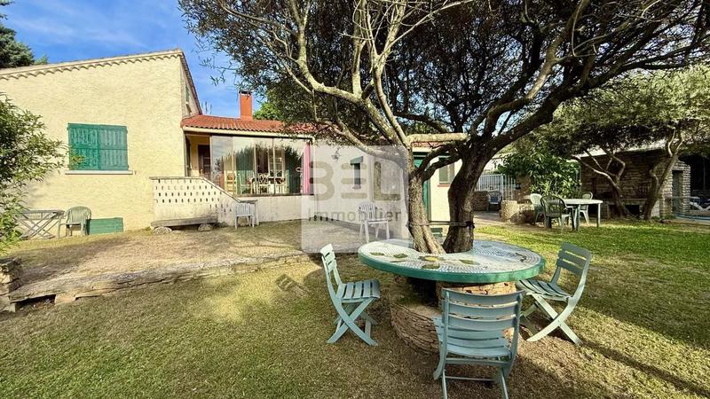 Villa - 100 m² - 5 pièces