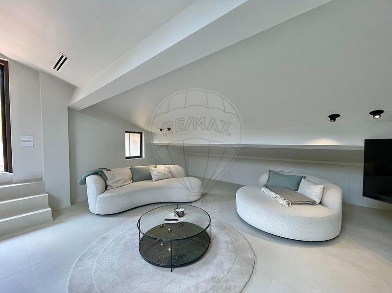 Duplex - 101 m² - 4 pièces