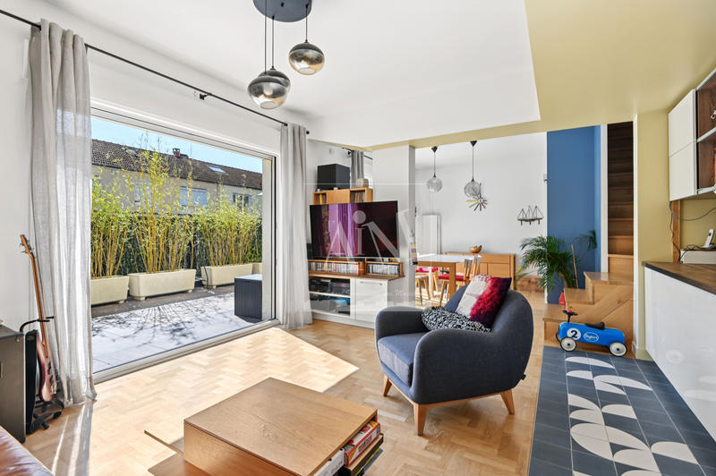 Appartement - 124 m² - 6 pièces