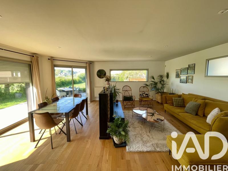 Maison - 160 m² - 5 pièces