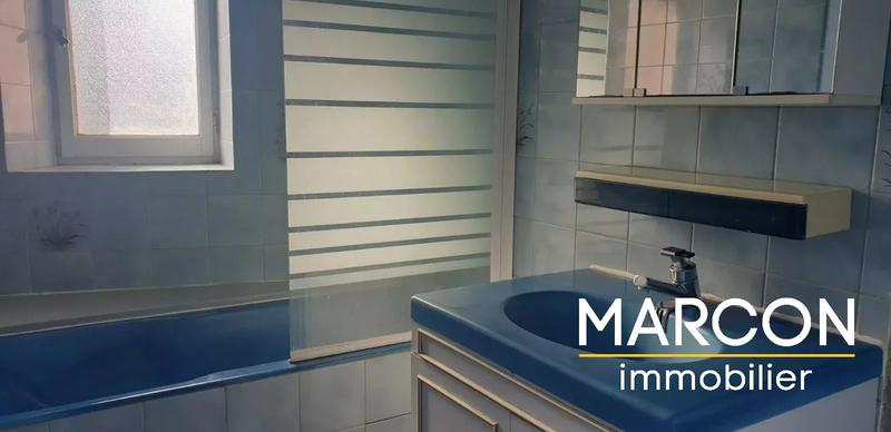 Immeuble mixte - 571 m²