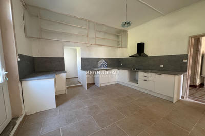 Maison de ville - 100 m² - 5 pièces