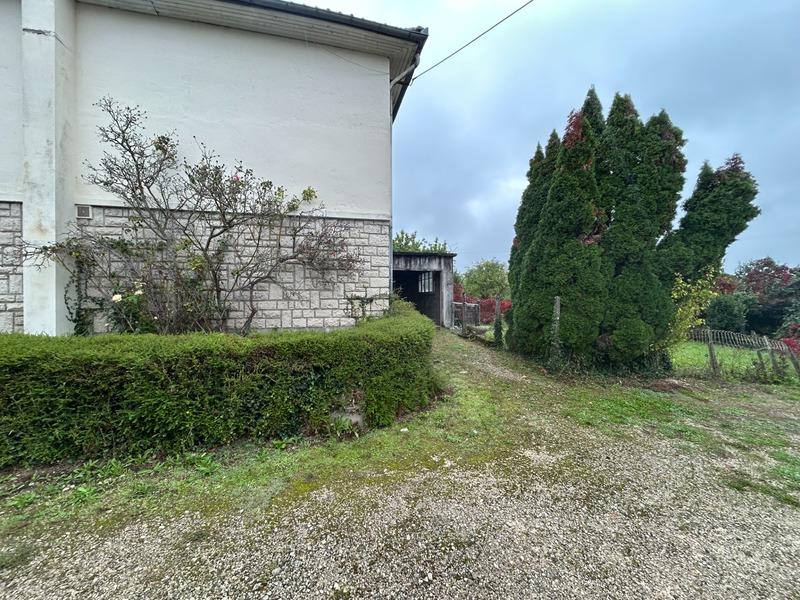 Maison de village - 111 m² - 6 pièces