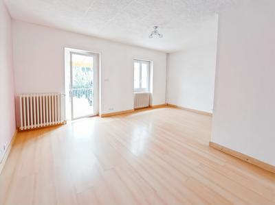 Maison - 75 m² - 4 pièces