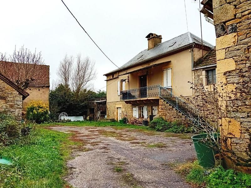 Corps de ferme - 280 m² - 2 pièces