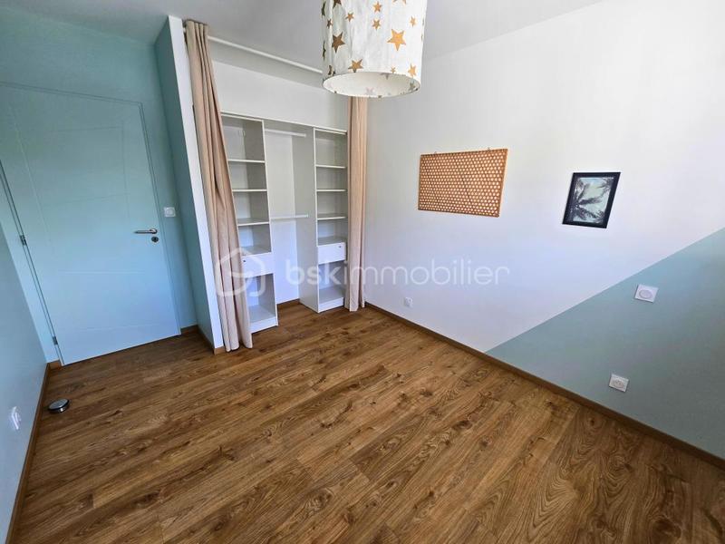 Maison - 121 m² - 5 pièces