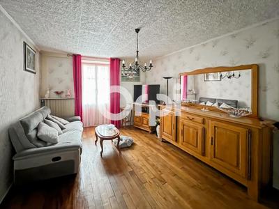 Maison - 95 m² - 4 pièces