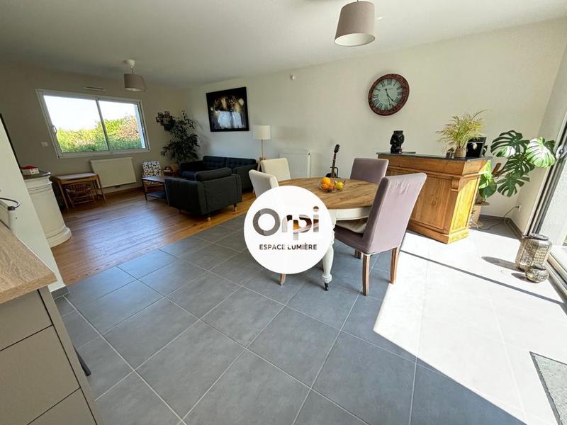 Maison - 130 m² - 4 pièces