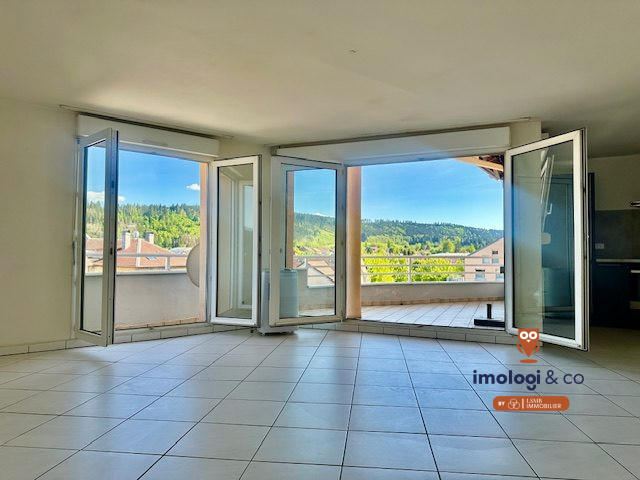 Appartement - 89 m² - 4 pièces