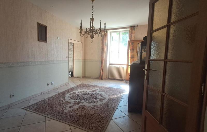 Maison - 180 m² - 4 pièces