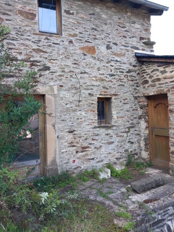 Maison - 90 m² - 3 pièces