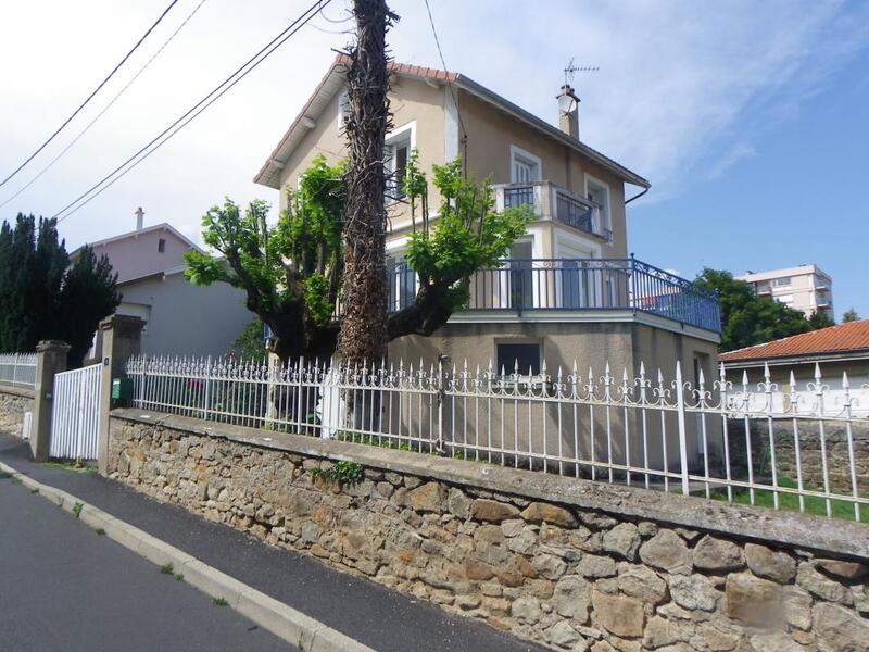 Maison - 87 m² - 5 pièces