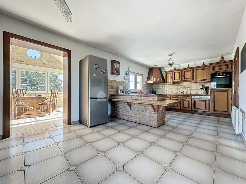 Maison - 144 m² - 6 pièces