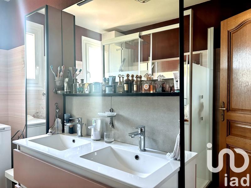 Maison - 88 m² - 4 pièces