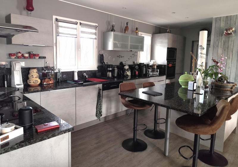 Maison - 145 m² - 5 pièces