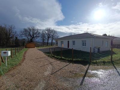 Maison - 91 m² - 4 pièces