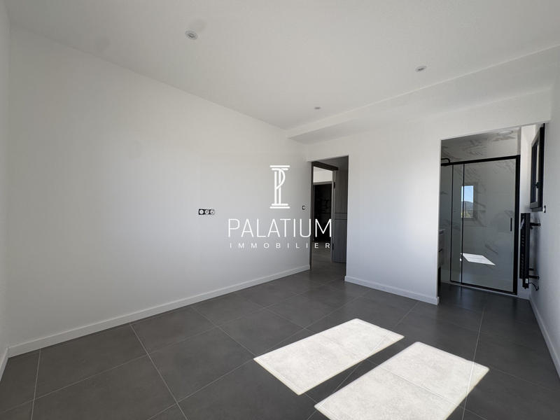 Maison contemporaine - 114 m² - 5 pièces