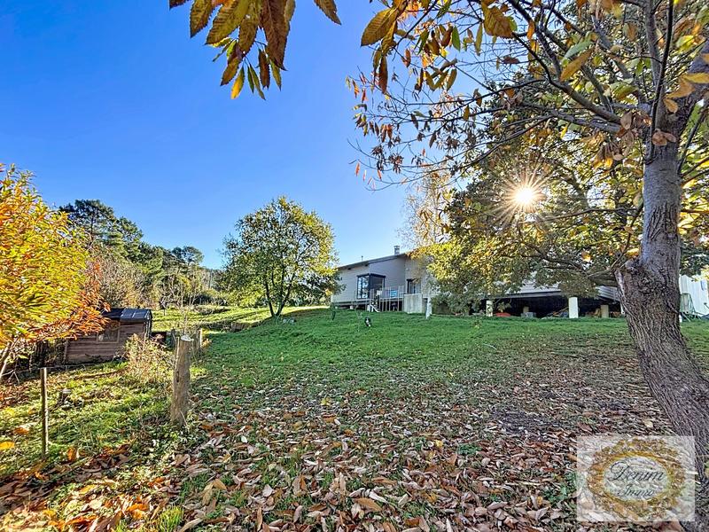 Villa - 165 m² - 6 pièces