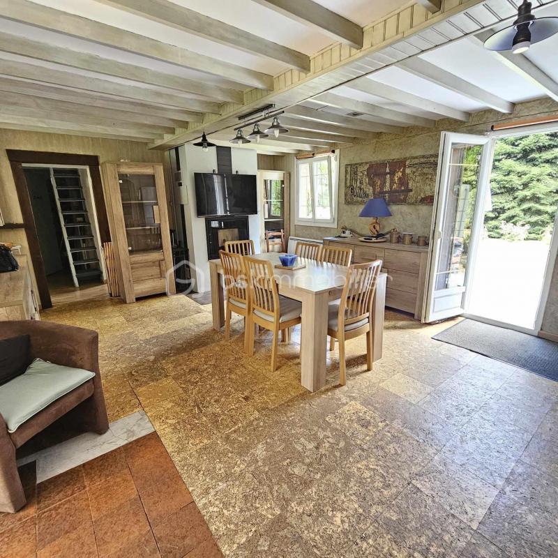 Propriété - 125 m² - 7 pièces