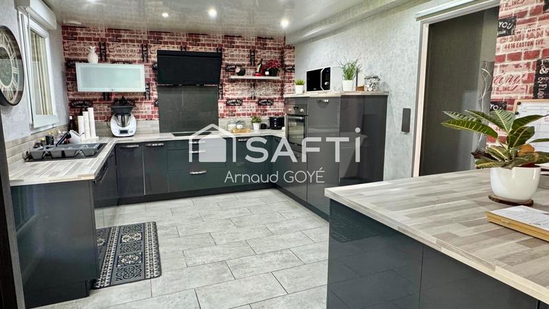 Maison - 185 m² - 7 pièces