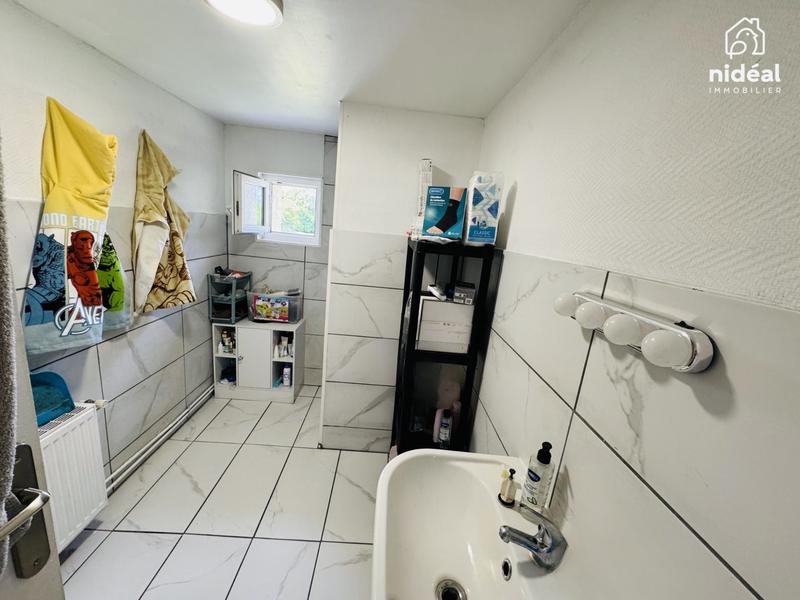 Maison - 90 m² - 3 pièces