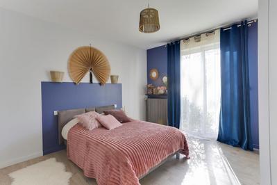 Villa - 300 m² - 8 pièces