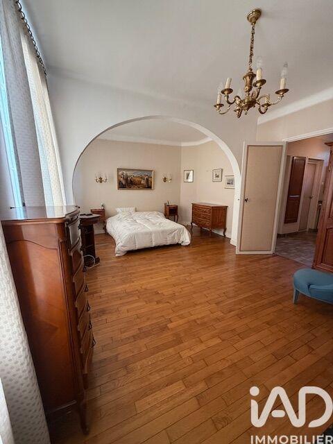 Maison - 192 m² - 7 pièces