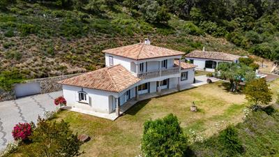 Demeure - 188 m² - 6 pièces