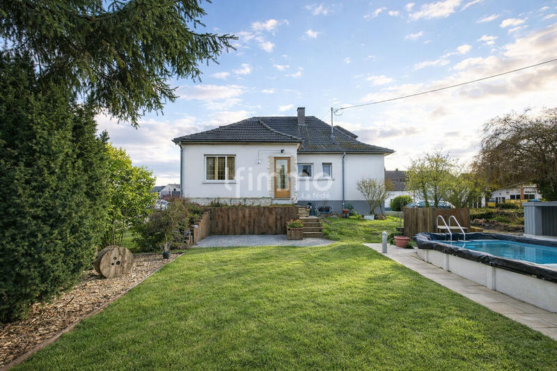 Maison - 142 m² - 7 pièces