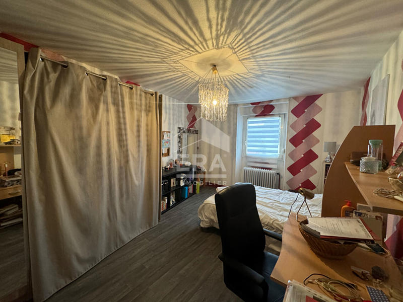 Maison - 380 m² - 11 pièces