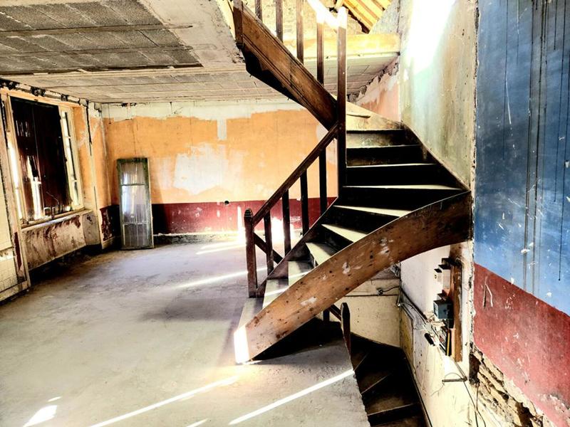 Maison - 85 m² - 3 pièces