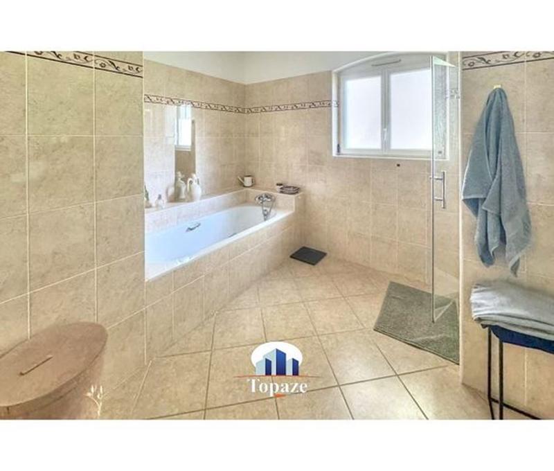 Maison - 132 m² - 4 pièces