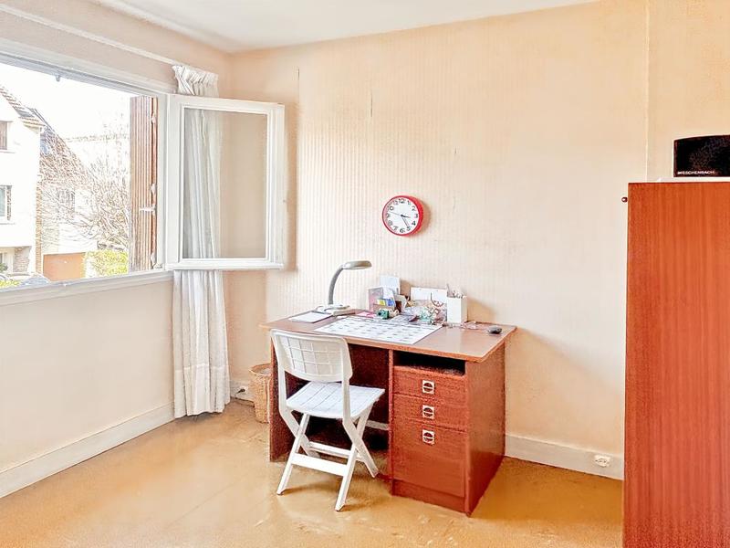 Maison - 96 m² - 5 pièces