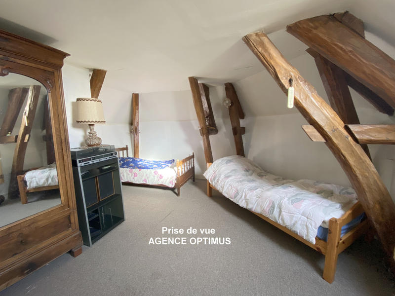 Maison - 102 m² - 5 pièces